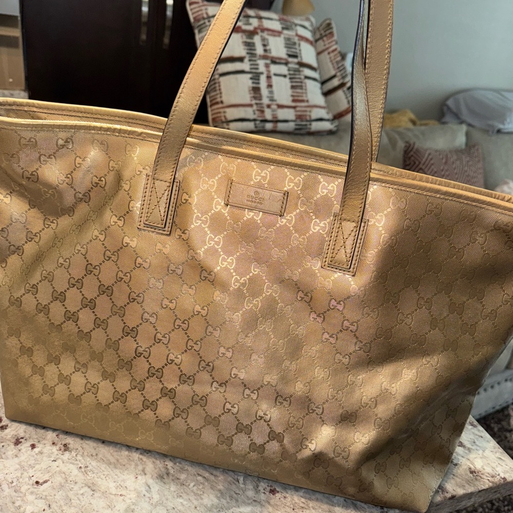 PRICE DROP!!! GUCCI GOLD IMPRIME GG Monogram - Picture 13 of 14